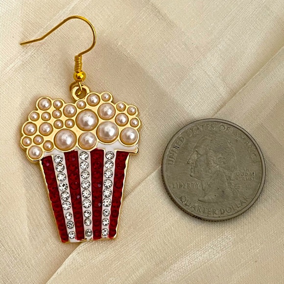 Popcorn Earrings - Picture 3 of 4